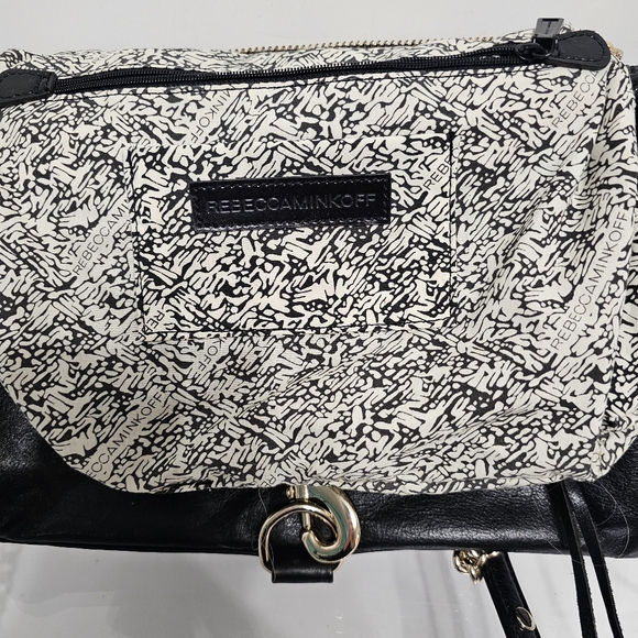 Rebecca Minkoff Mac Daddy NWOT Extra Fringe Dust Cover Black with Gold Hardware - Picture 3 of 16